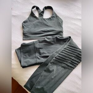 Lorna Jane workout set